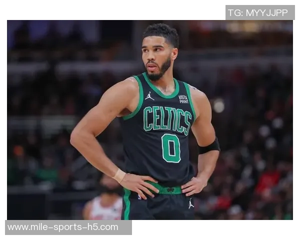 塔图姆透露恢复进展顺利已开始场上训练逐步找回自我状态 塔图姆透露恢复进展顺利已开始场上训练逐步找回自我状态